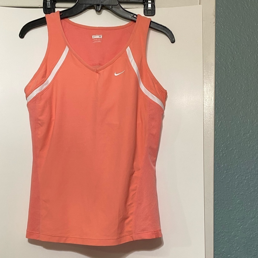 Nike  Size M